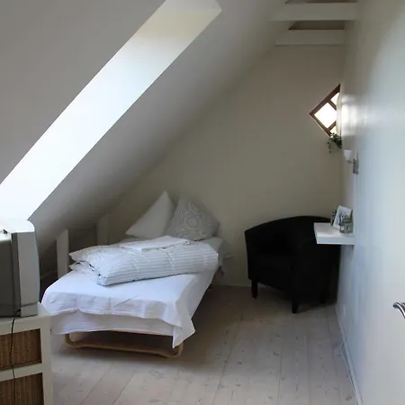 Bed & Breakfast Munkebjerg 3*